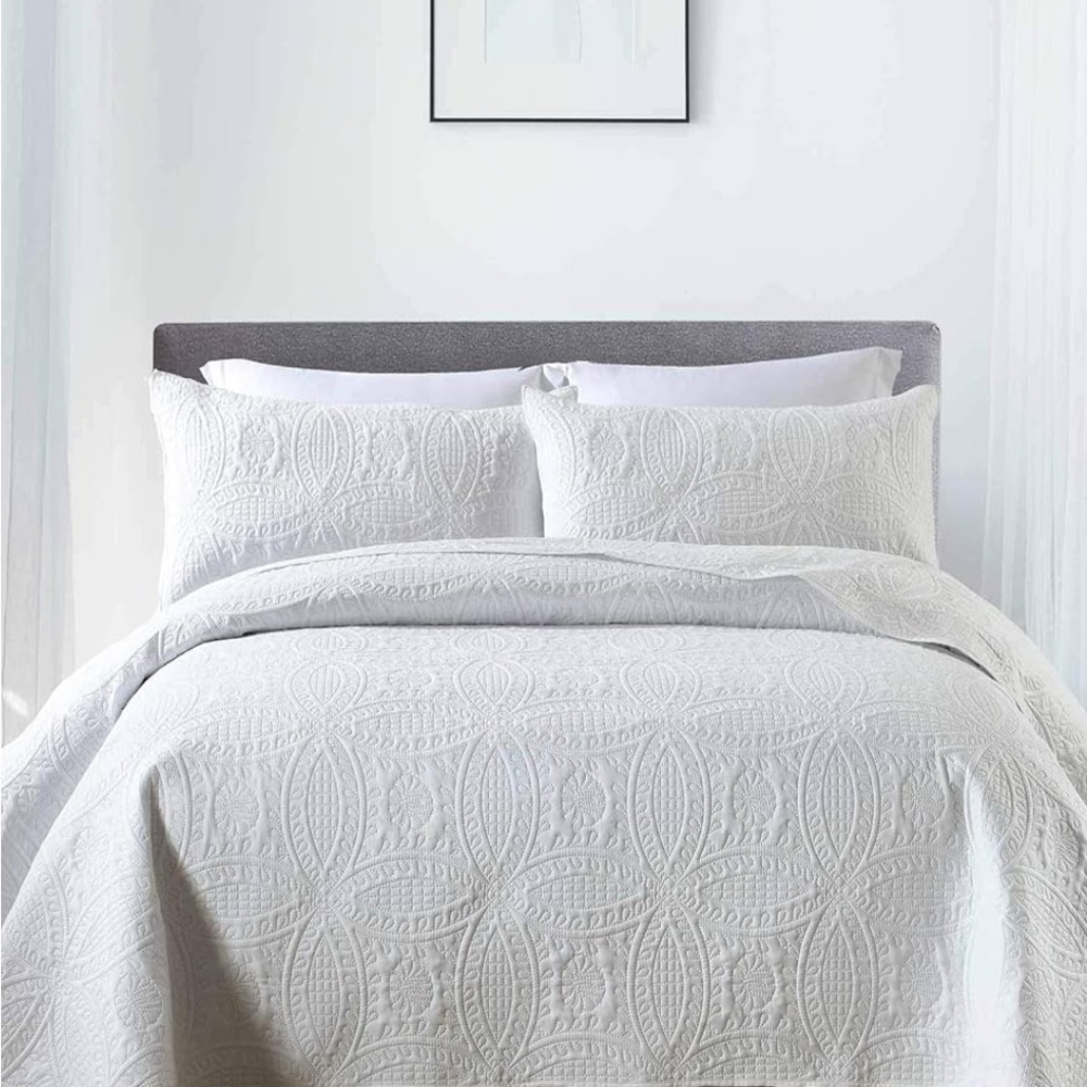 White Quilted Bedding Set with Elegant Embossed Pattern
